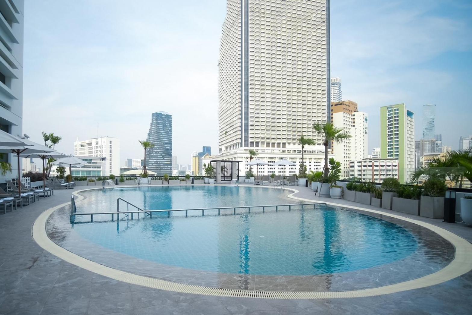 Hotel Centre Point Silom - Newly Renovated
