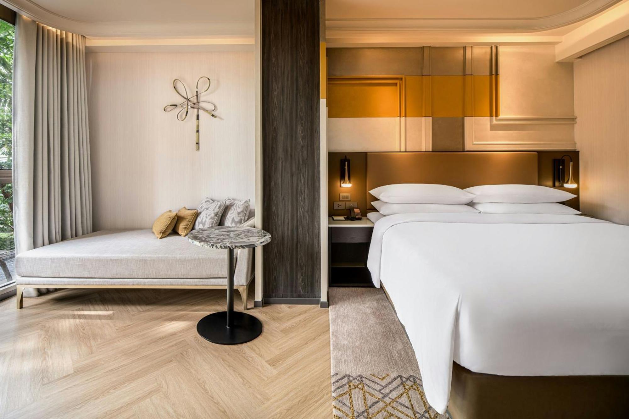 Madi Paidi Bangkok, Autograph Collection Hotel 5*