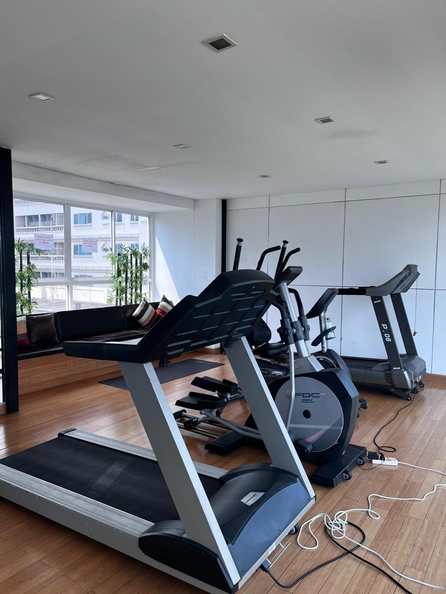 Apartment Spacious Sukhumvit Near Emquartier