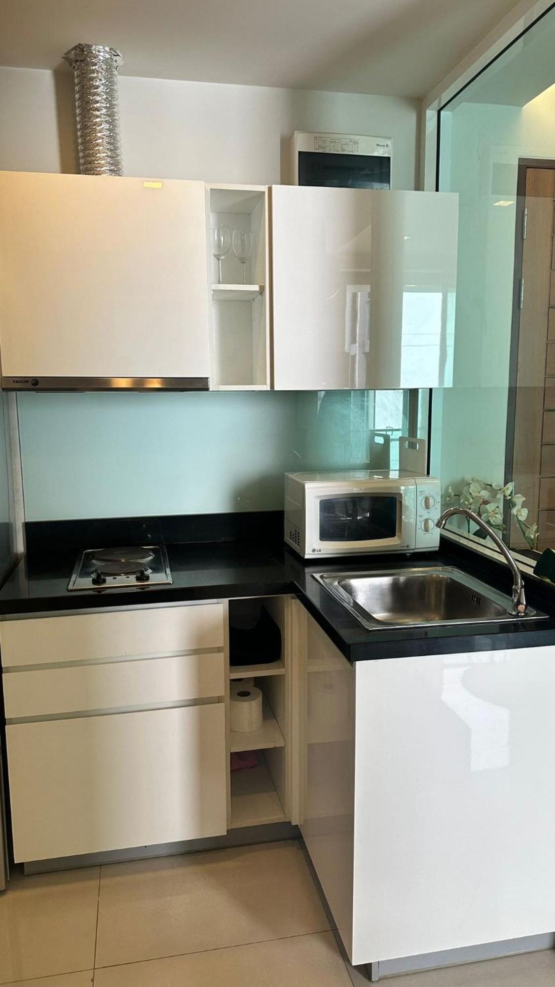 Spacious Sukhumvit Near Emquartier