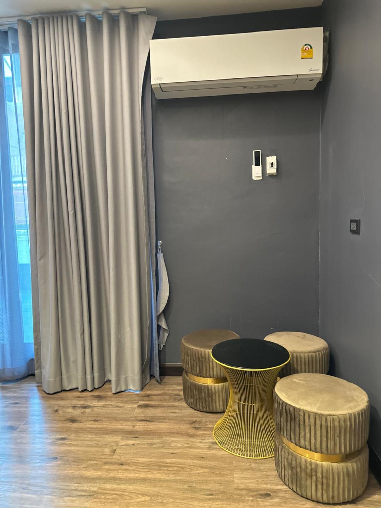 Li - For 2-3, Naradhiwas 4 Guest house