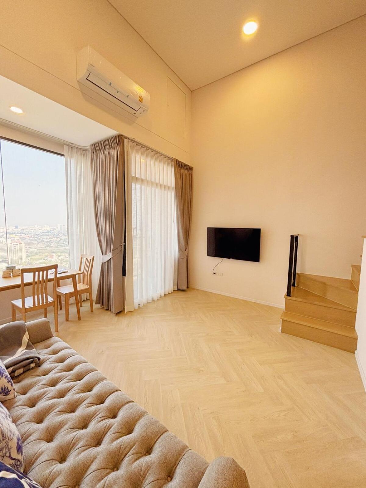 Cassia Rama9 Loft Highrise View Appartement *