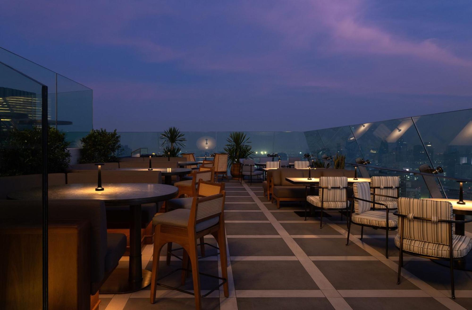 Hotel Dusit Thani 5*