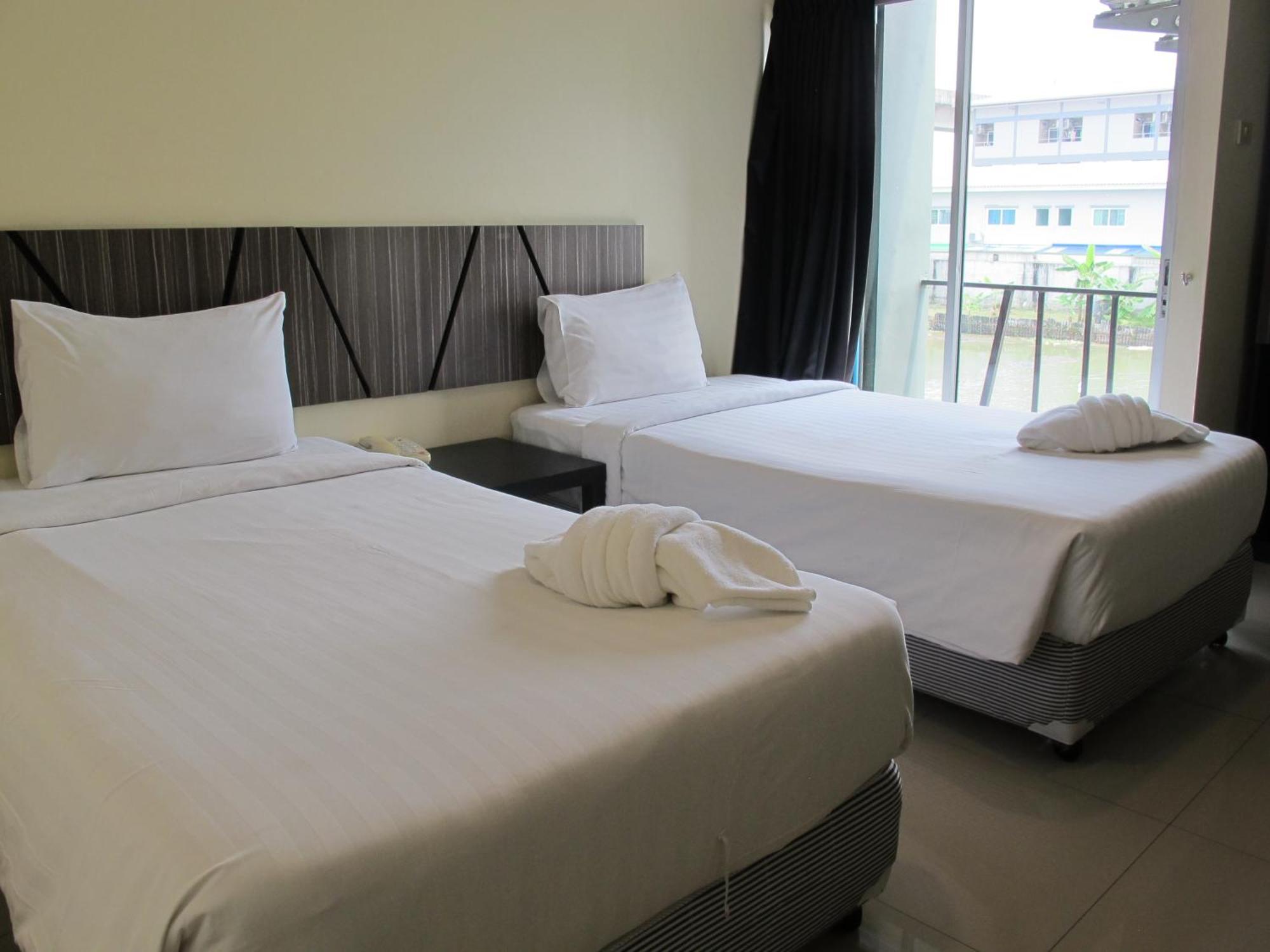 The Airy Hotel 3*
