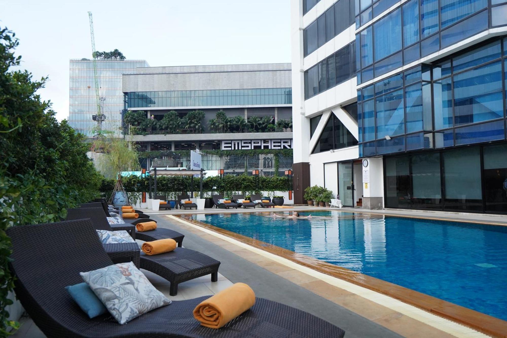 Lotus Sukhumvit 33 By Compass Hospitality