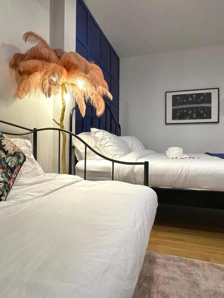 Stylish2bd Pool&gym Near Airport Holiday home Bangkok