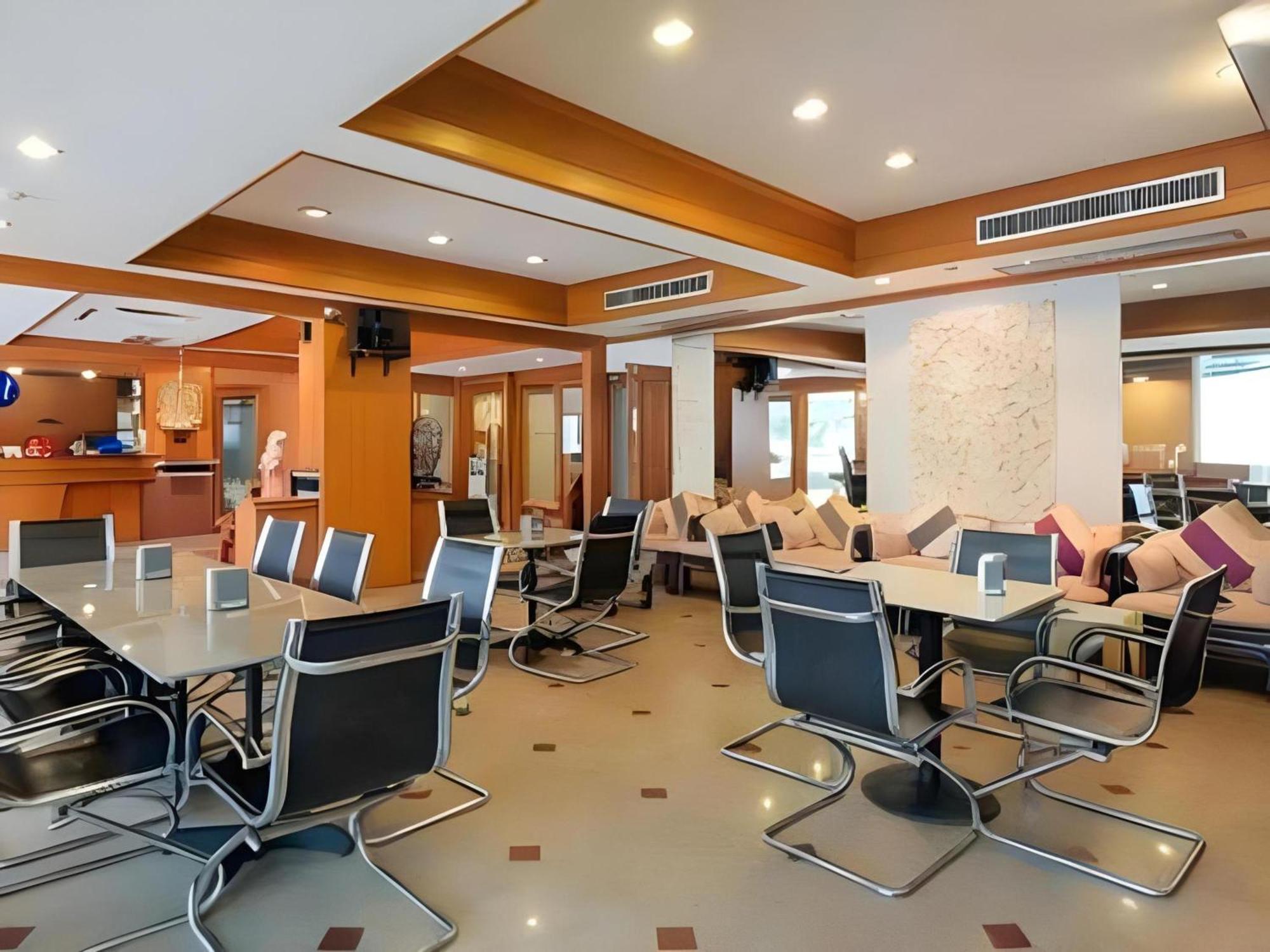 Collection O Howard Square Boutique 3* Bangkok