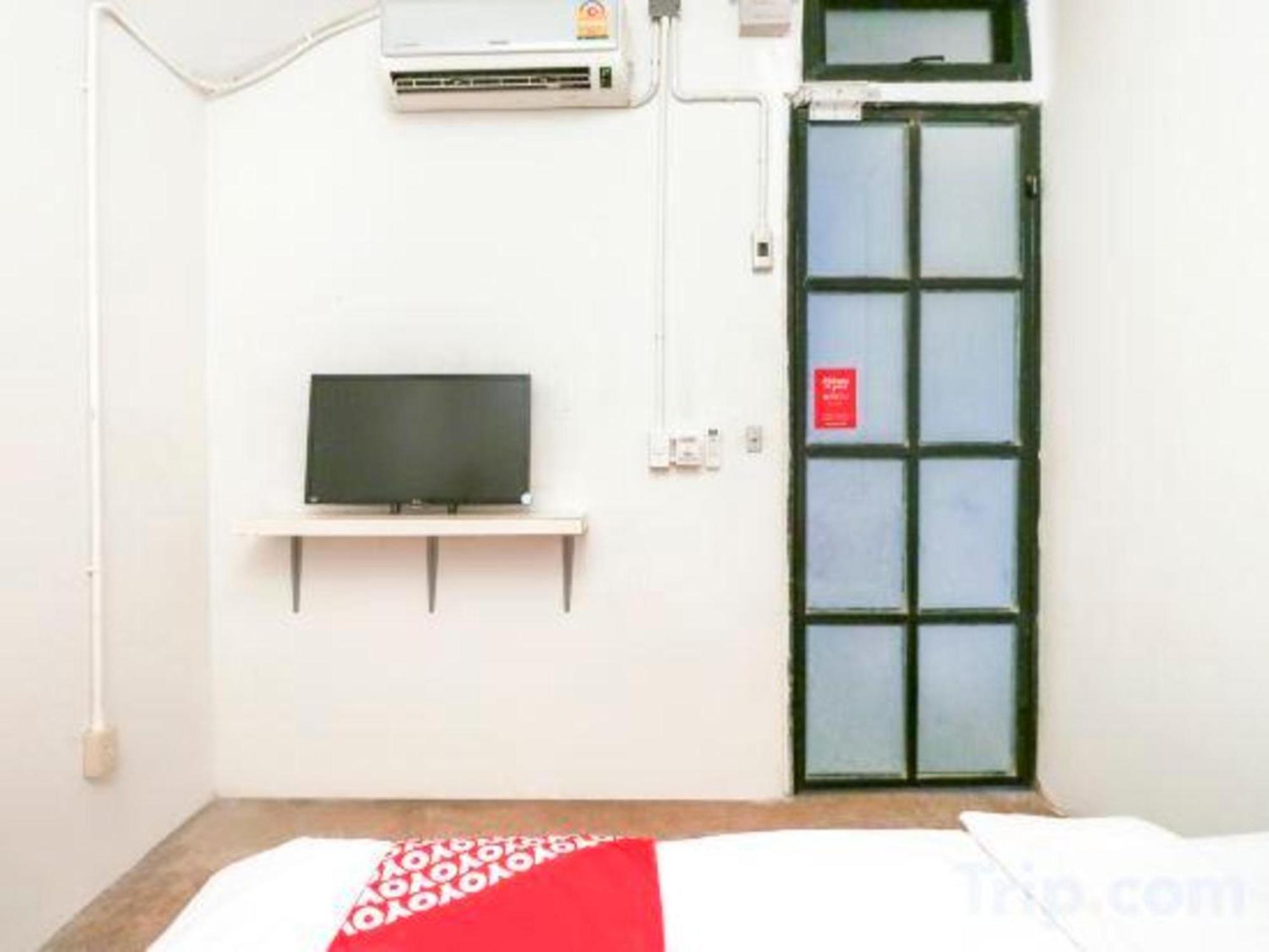 Hotel Hub 2*
