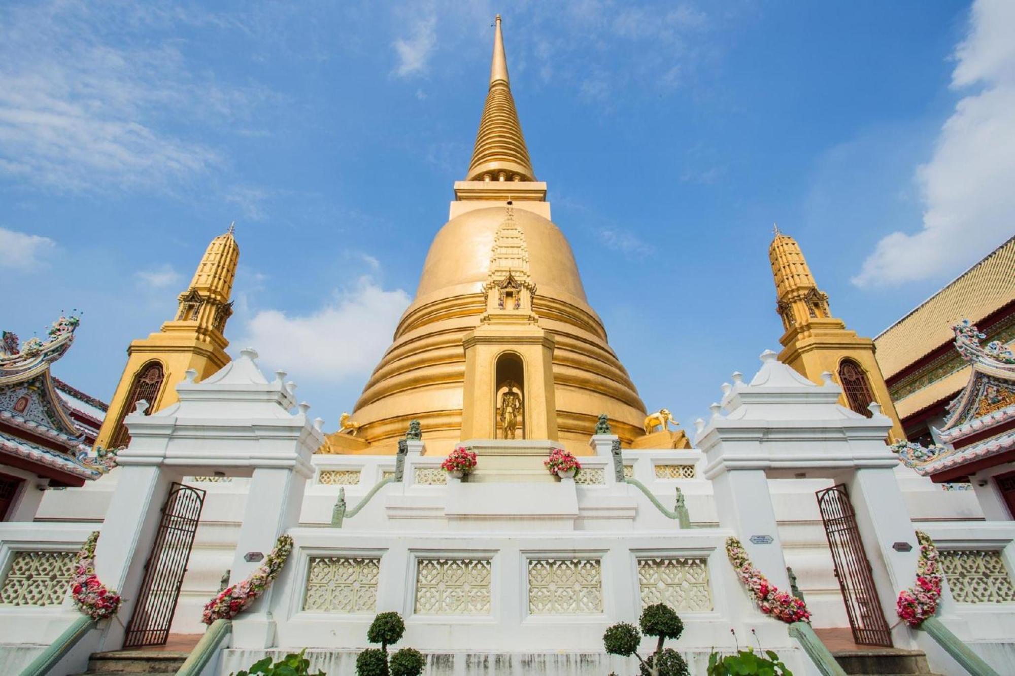 Super Oyo 483 Pannee Khaosan Hotel