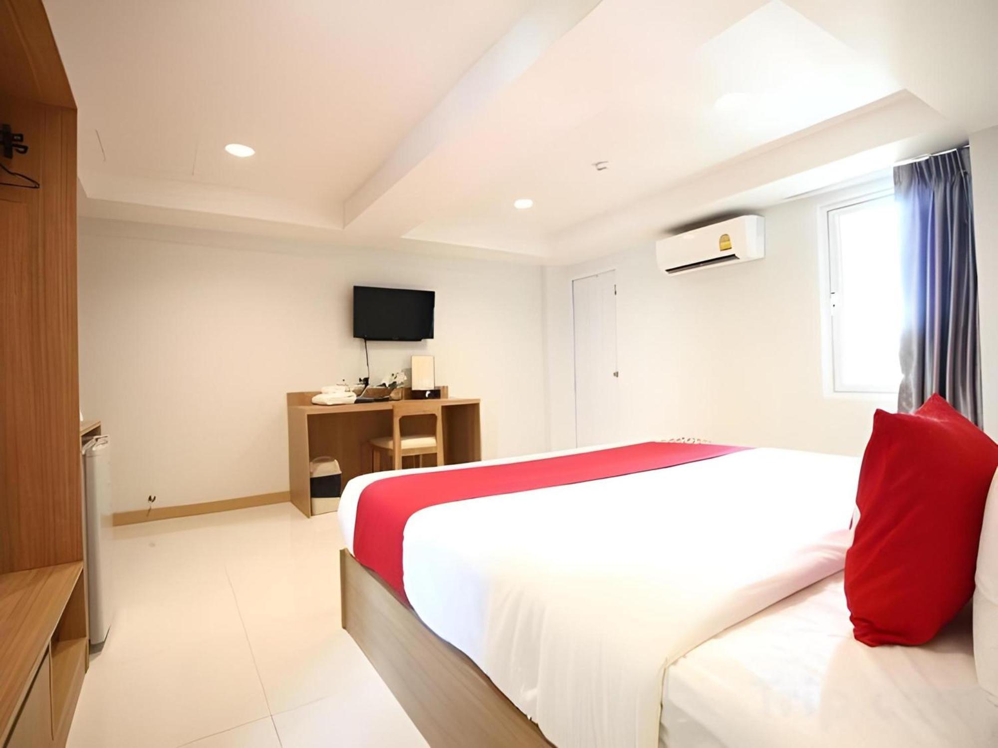Super Oyo 483 Pannee Khaosan 2* Banguecoque