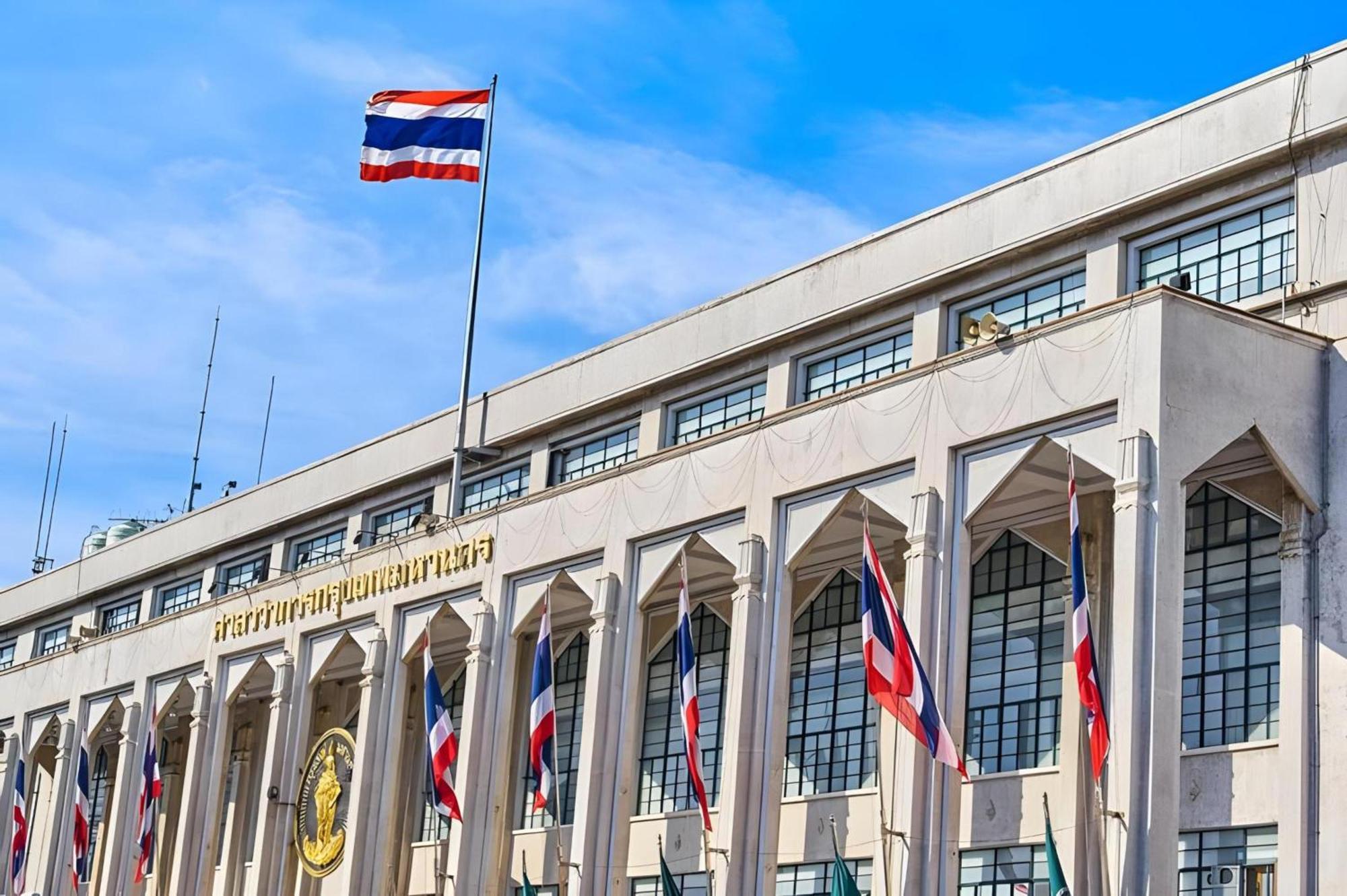 Hotel Super Oyo 483 Pannee Khaosan 2*