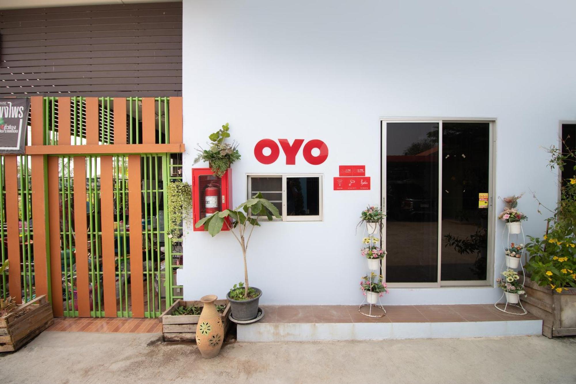 Hotel Oyo 644 Pong Pai House Bangkok