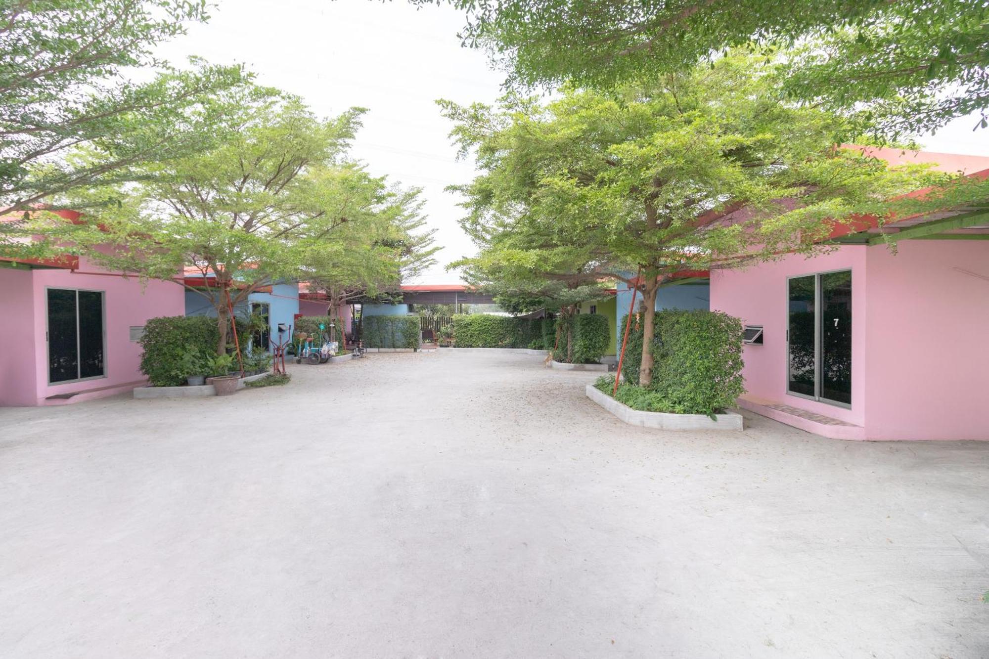 Oyo 644 Pong Pai House 2* Bangkok