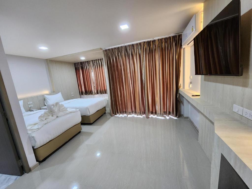 Sananwan Palace 2*
