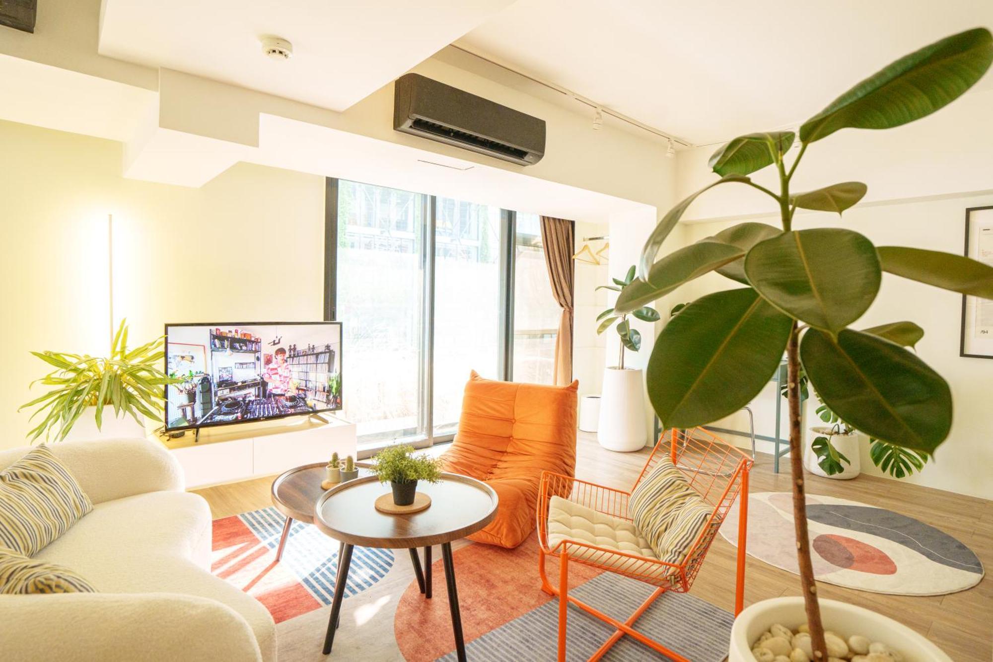 Gecko Eye Hotel 3*