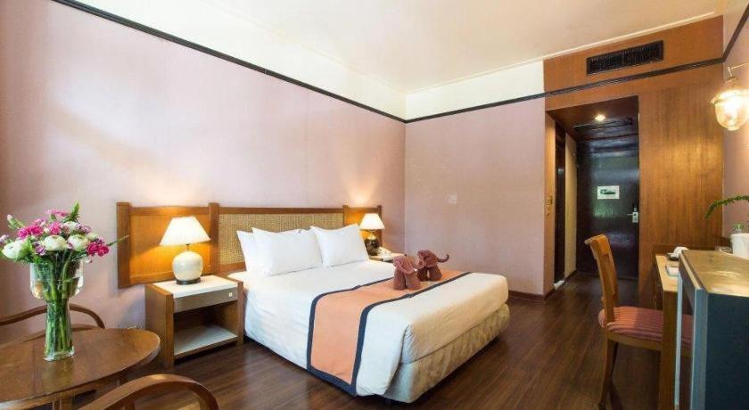 De Moc Hotel
