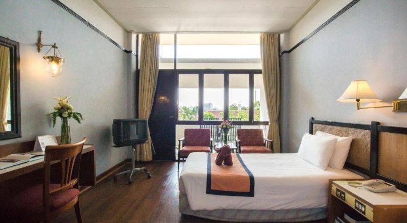 De Moc Hotel