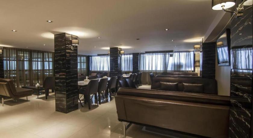 Hotel First House 3*