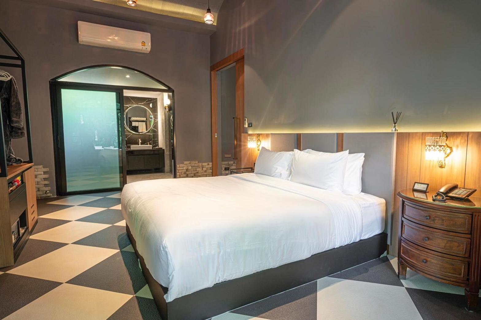 Oasis Bangkok