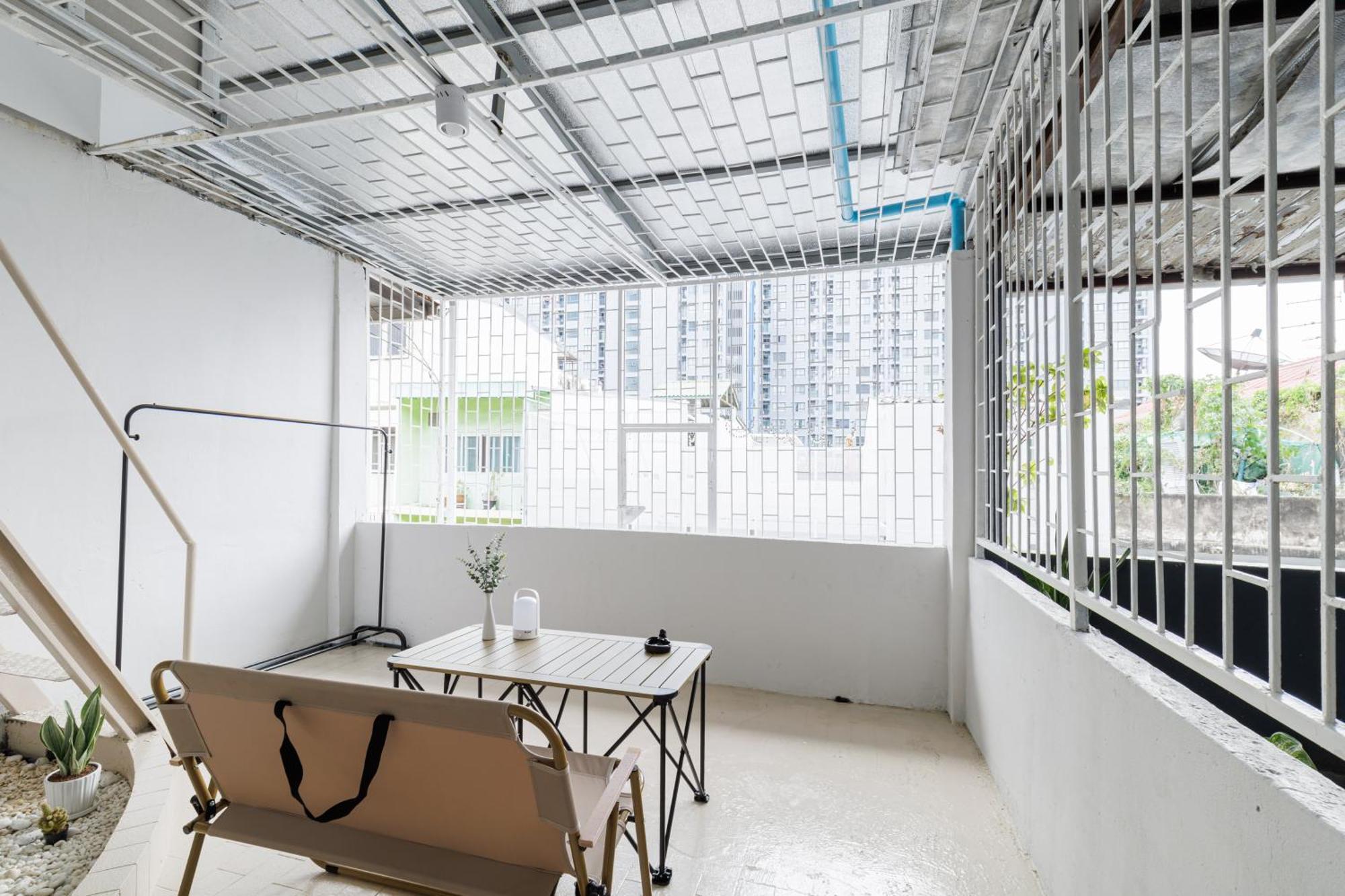 Gasthuis A Townhouse 100m From Bts Bangchak *