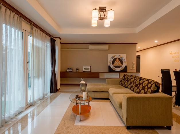 Phoenix Serviced Aparthotel
