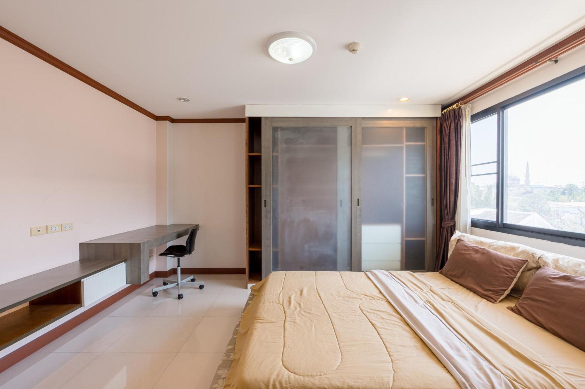 Aparthotel Phoenix Serviced
