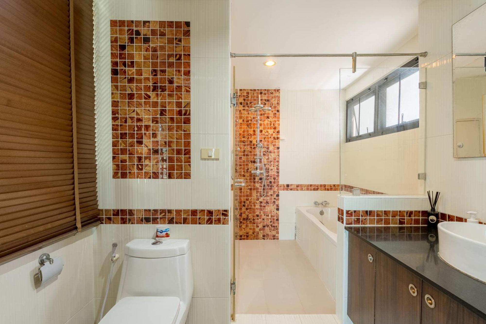Phoenix Serviced Aparthotel *
