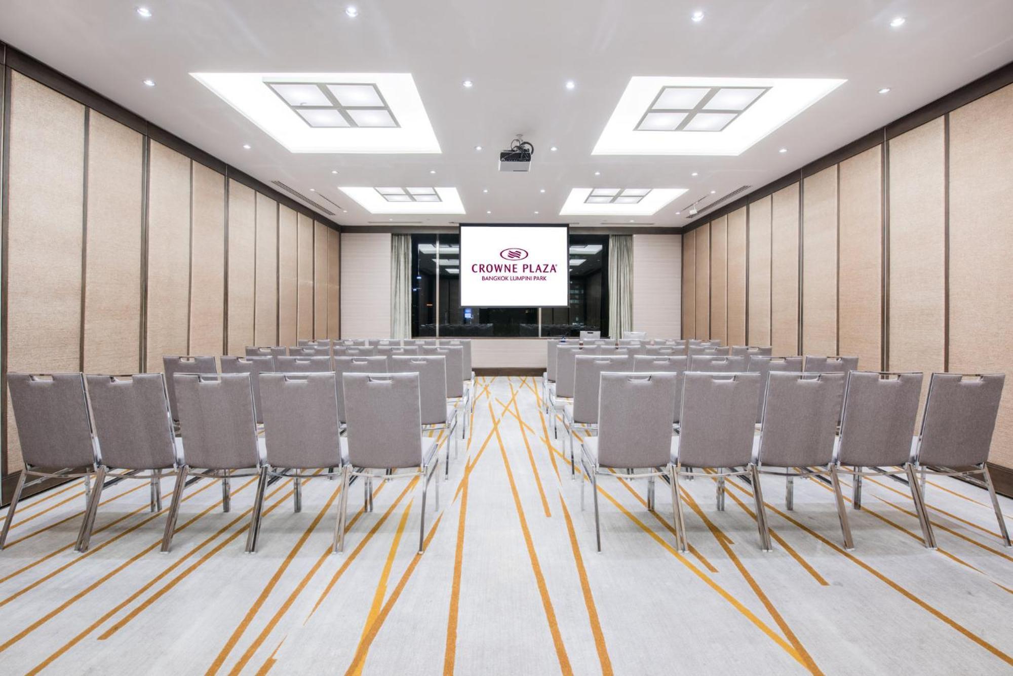 Crowne Plaza Lumpini Park By Ihg Hotel