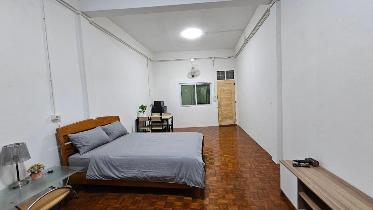 Bed & Breakfast Nan Square Bangkok
