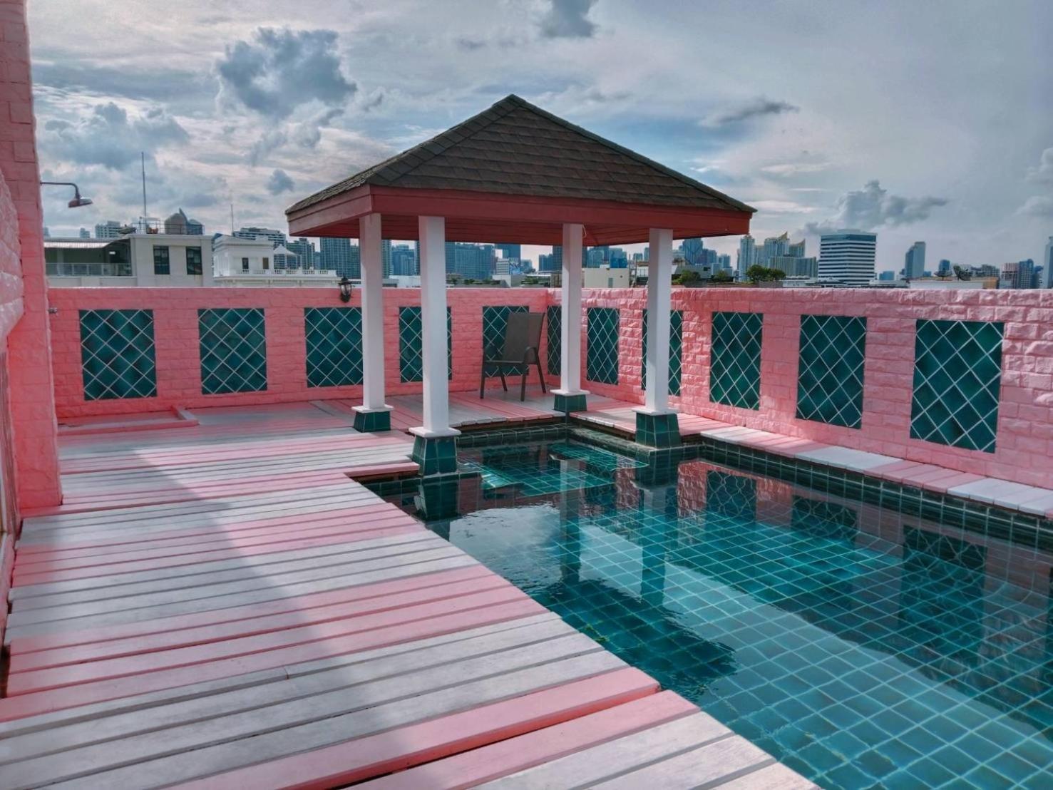 P Lamoon Thonglor