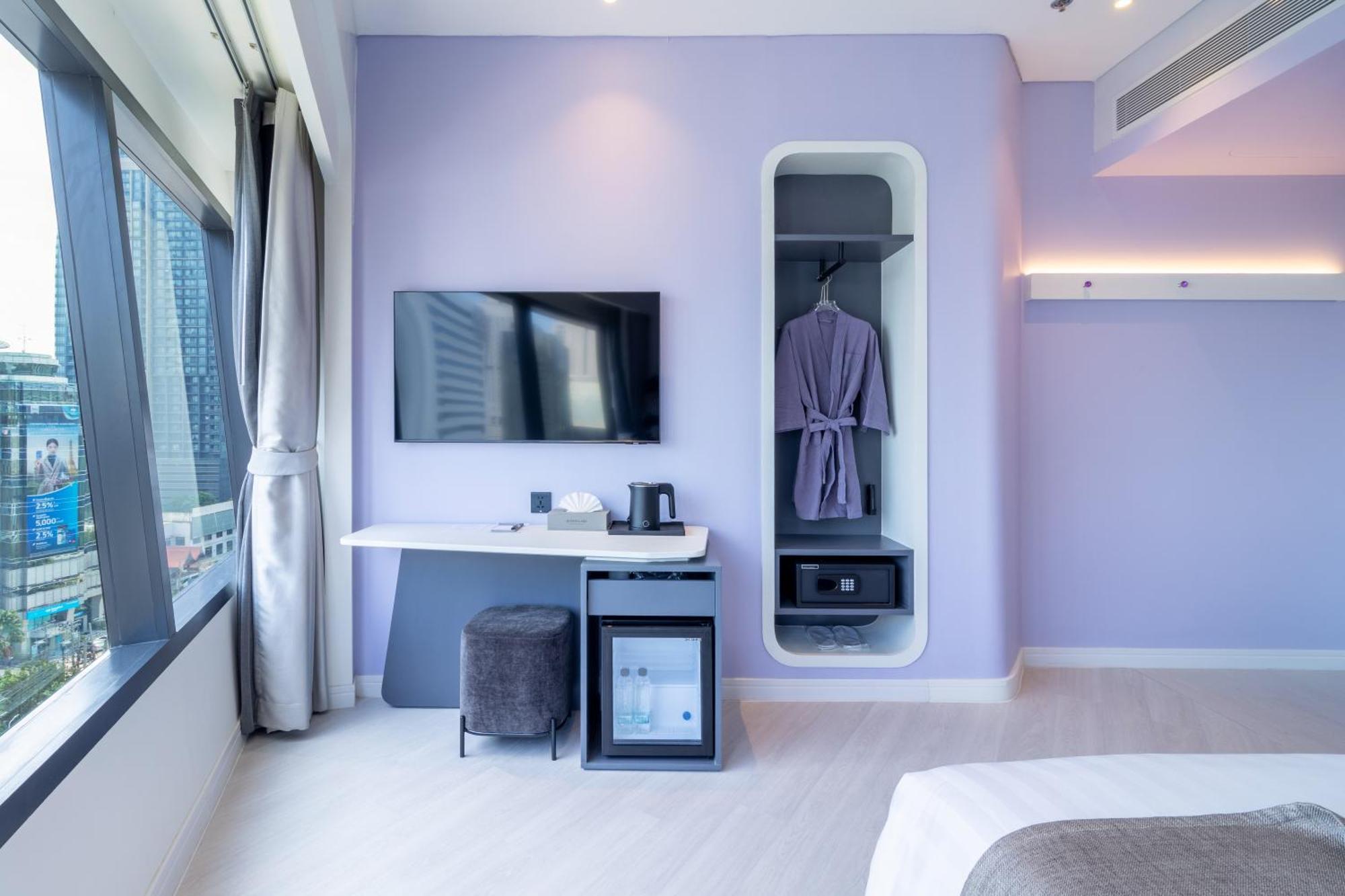 Hotel Queensland 4*