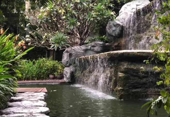 The C - Luxury With Onsen Apartment Bangkok