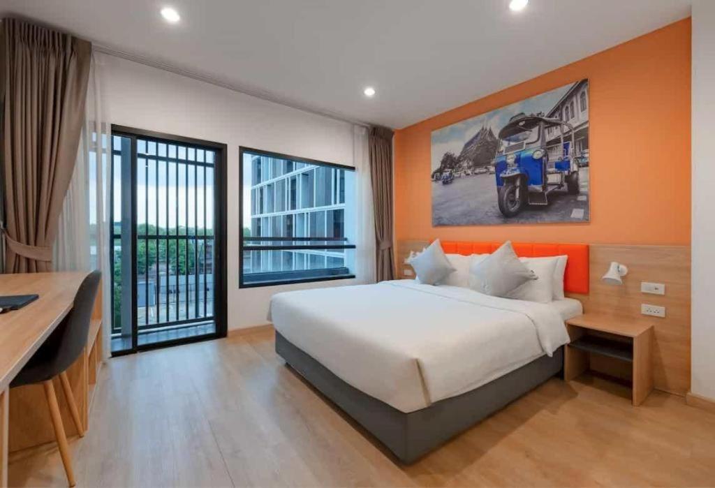 The Iconic Don Mueang Airport Hotel