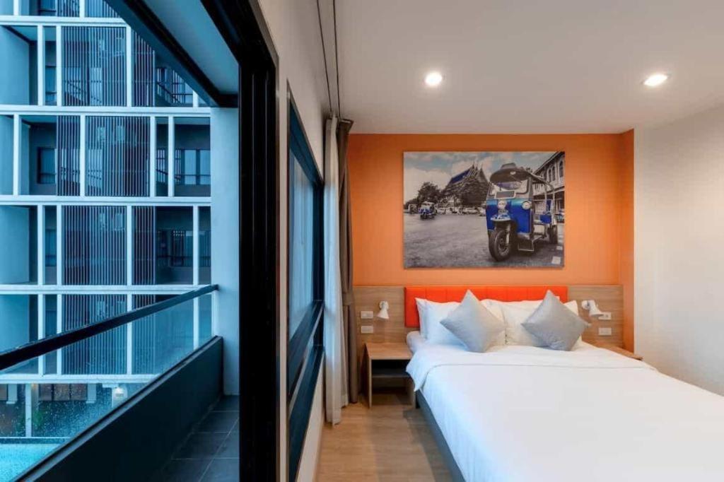 Hotel The Iconic Don Mueang Airport 4*
