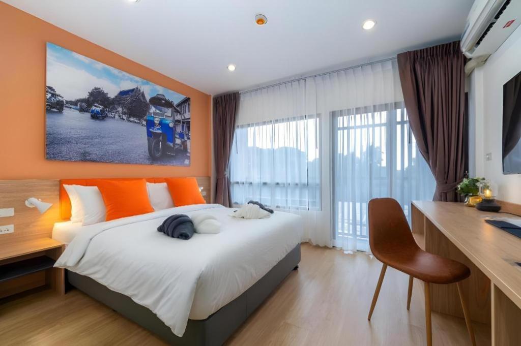 The Iconic Don Mueang Airport Hotel