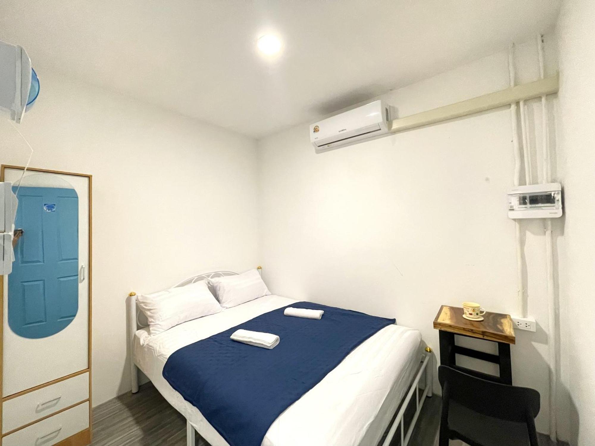 Moon Piti Penginapan