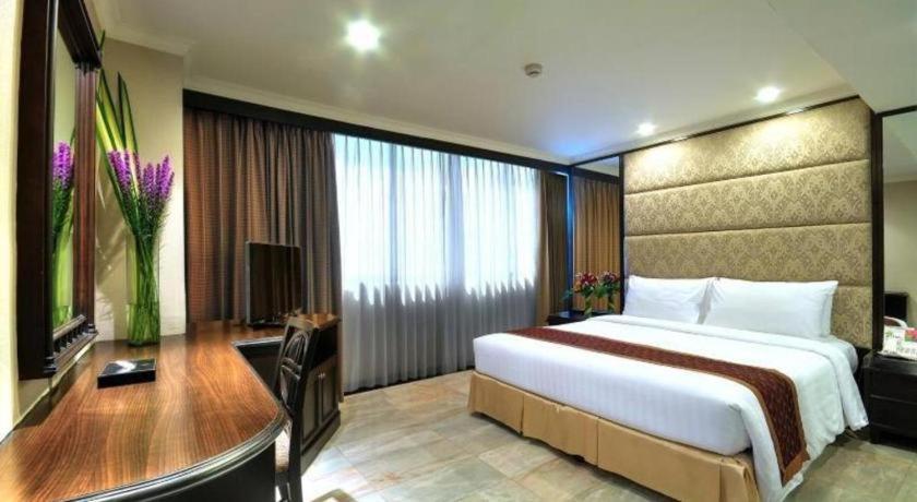 Hotel Grand President