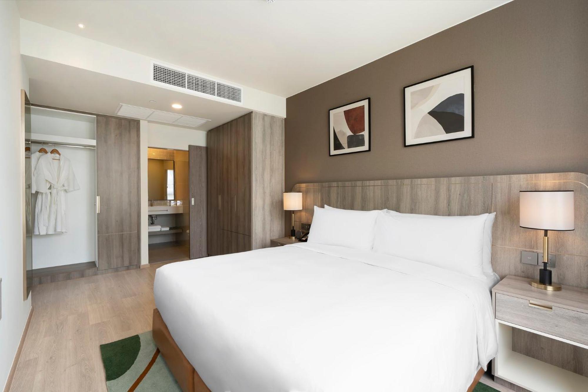 Hotel Staybridge Sukhumvit By Ihg 4*