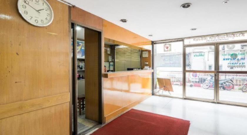 Muangphol Mansion 3*