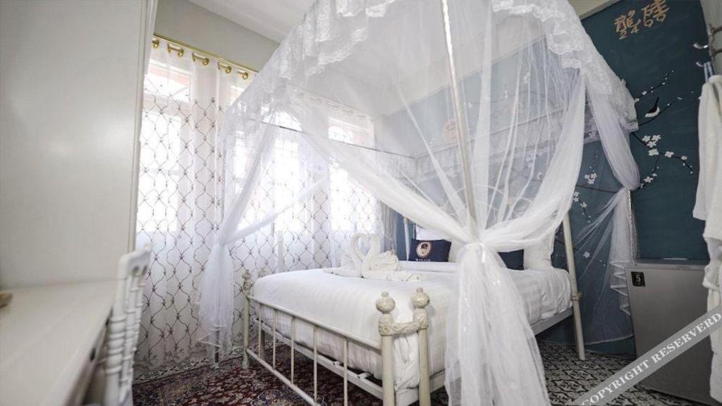 Hotel 2499 Heritage Chinatown By Roomquest Bangkok