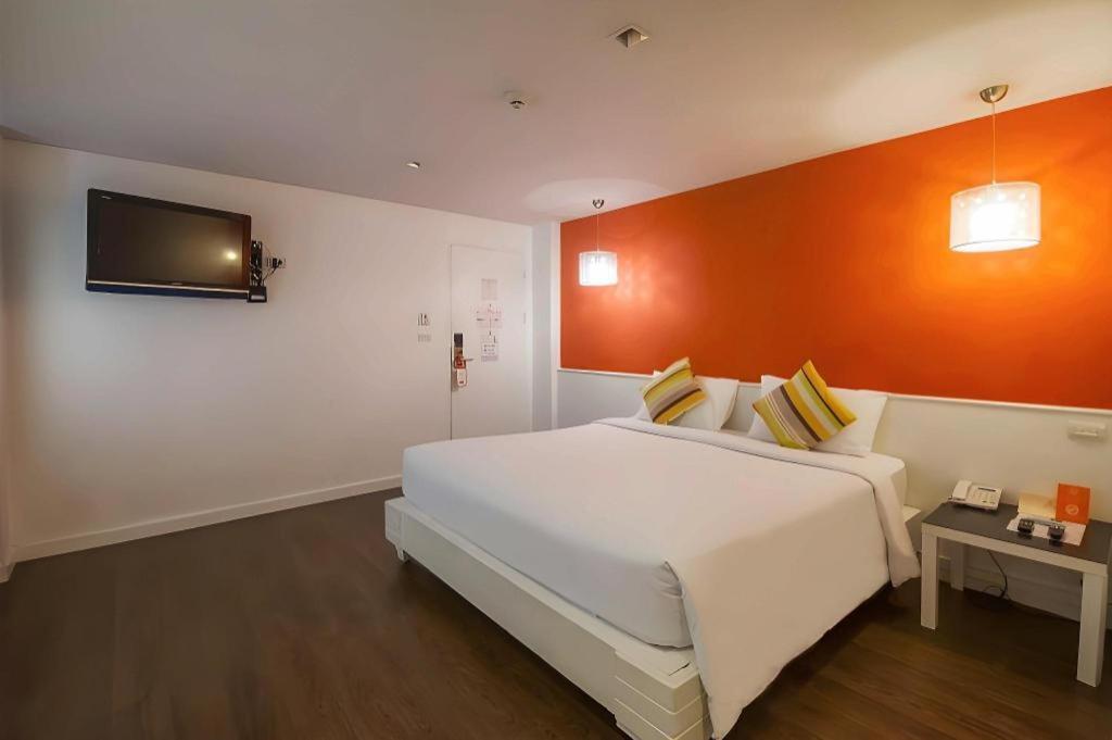 First House Hotel