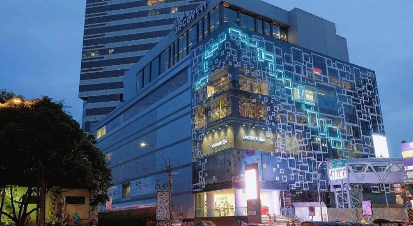 Hotel B2 Huai Khwang Premier