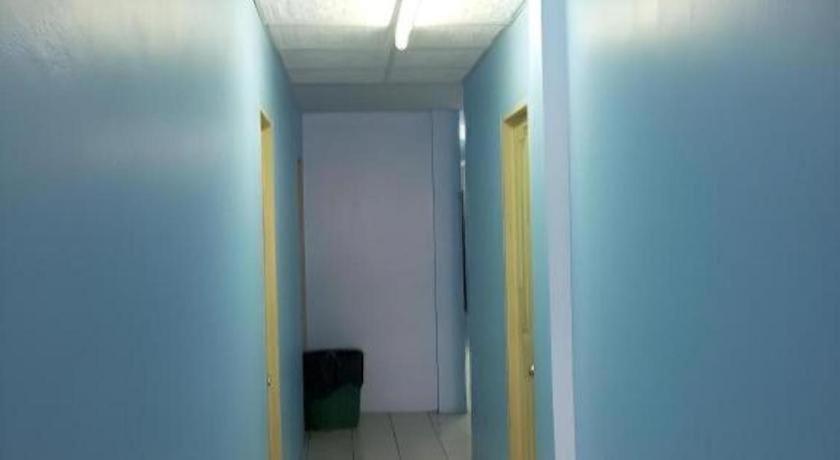 Centaur Hostel *