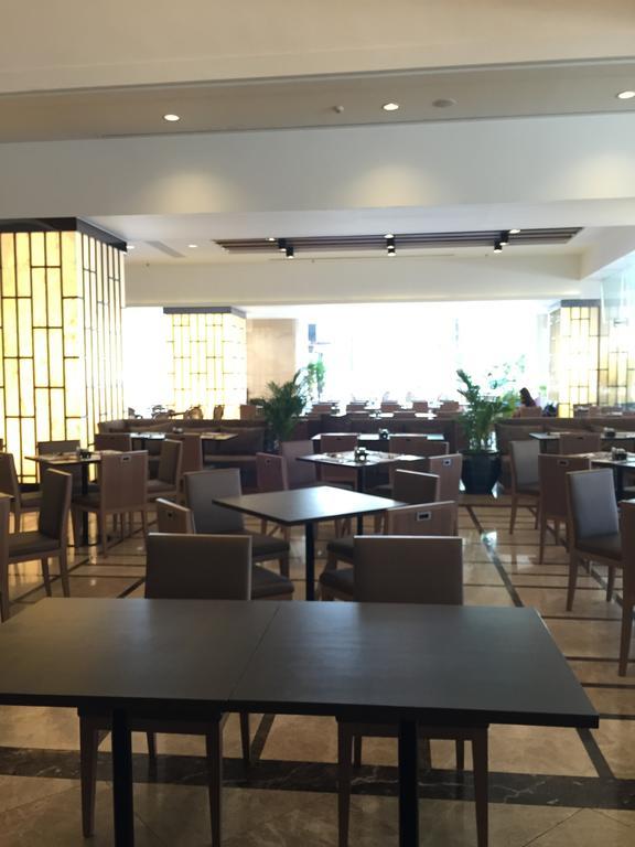 Arnoma Hotel