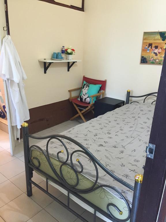 Eco House Homestay Bangkok