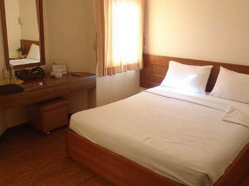 Hotel Muangphol Mansion