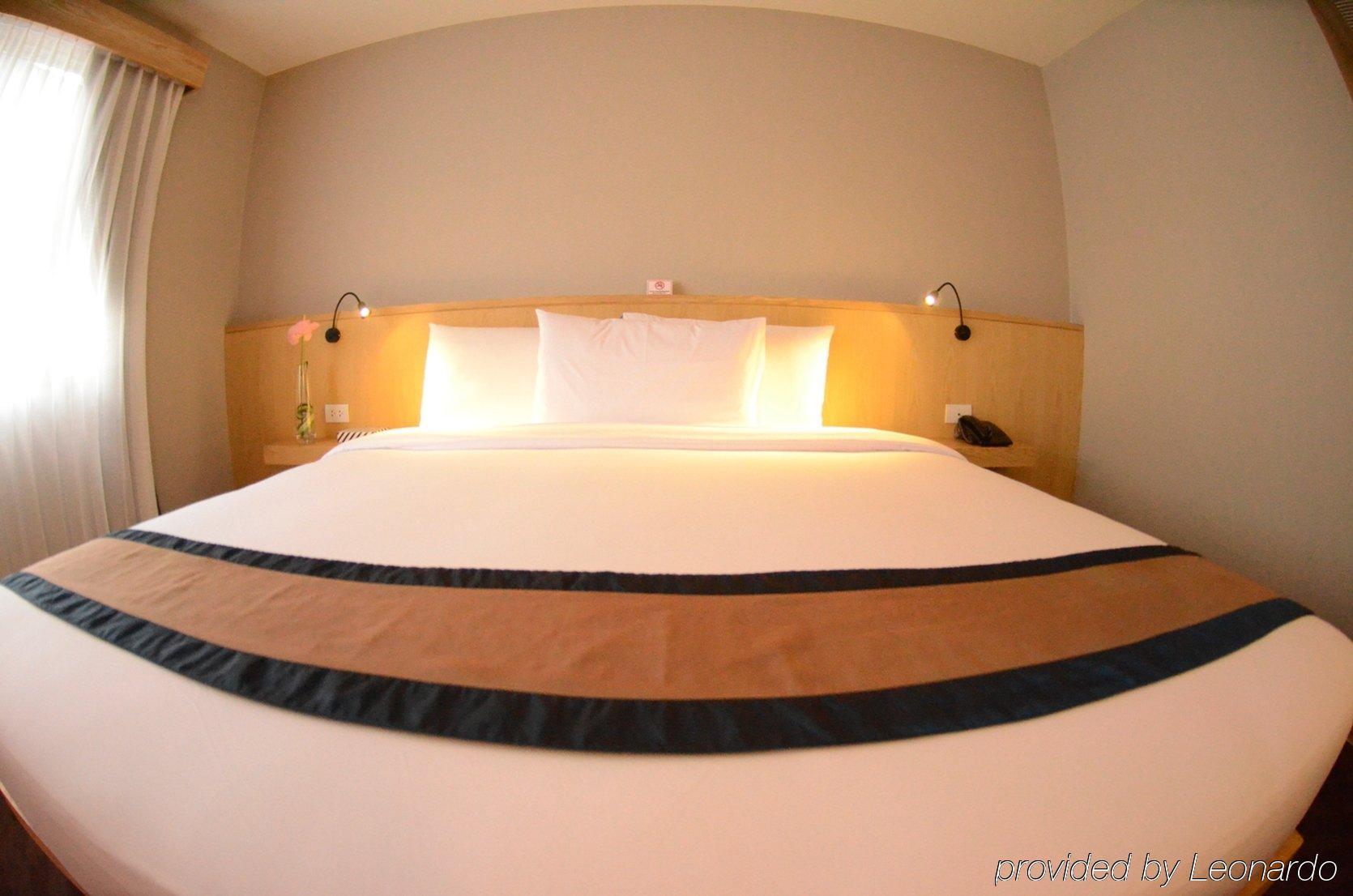 Vista Express 3* Bangkok
