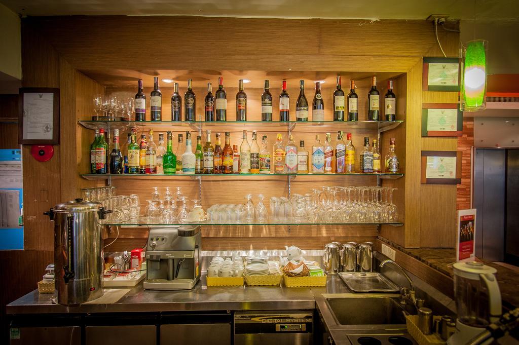 The Seasons Huamark - Sha Hotel