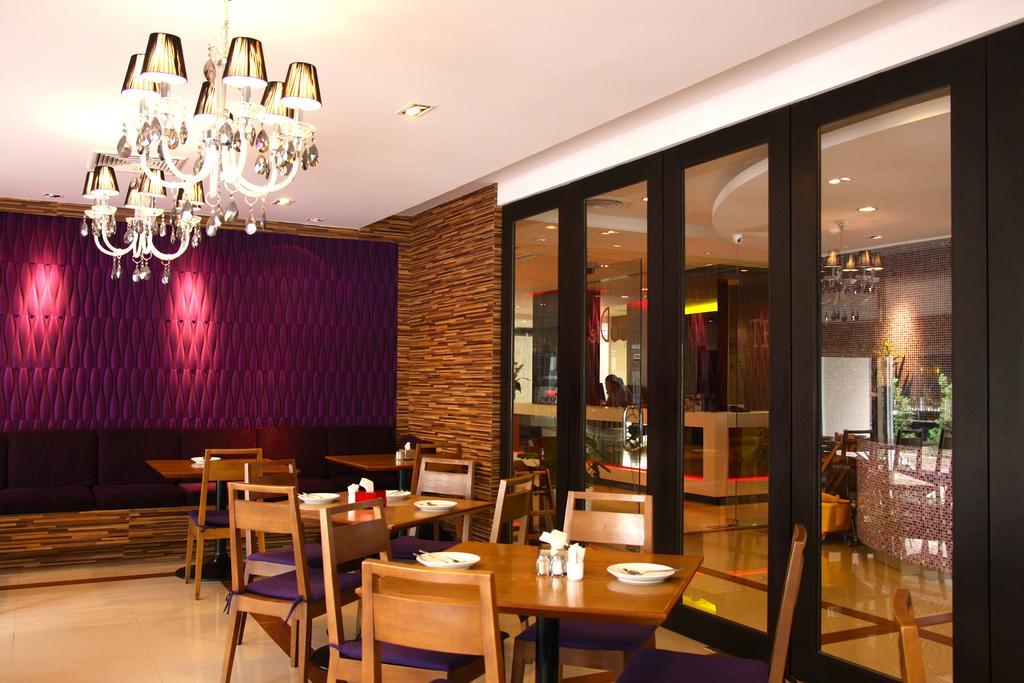 Trinity Silom 3*