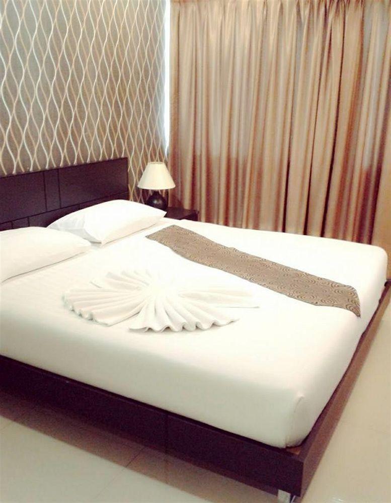 The Mix - Bts Phrakhanong Hotel